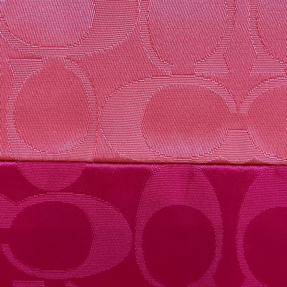 Coach tablet Case - Picture 15 of 15